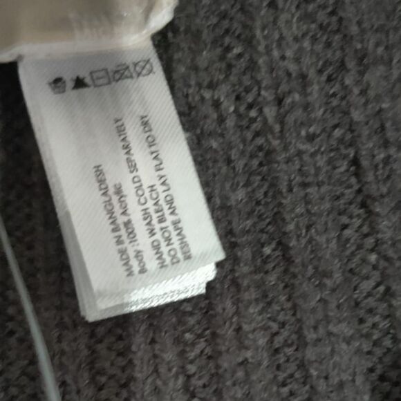 NWT Michael Kors Charcoal Knit Poncho OS - Picture 7 of 8